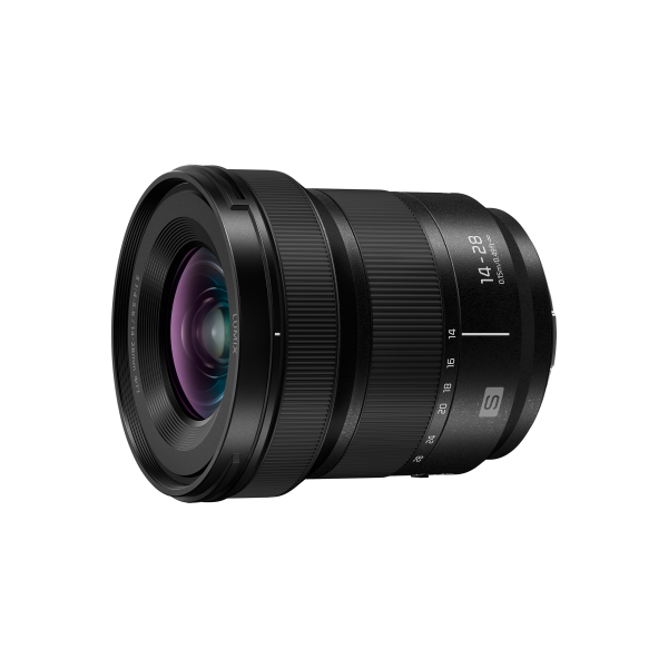 Panasonic LUMIX S 14-28mm f 4-5.6 MACRO Lens Fashion